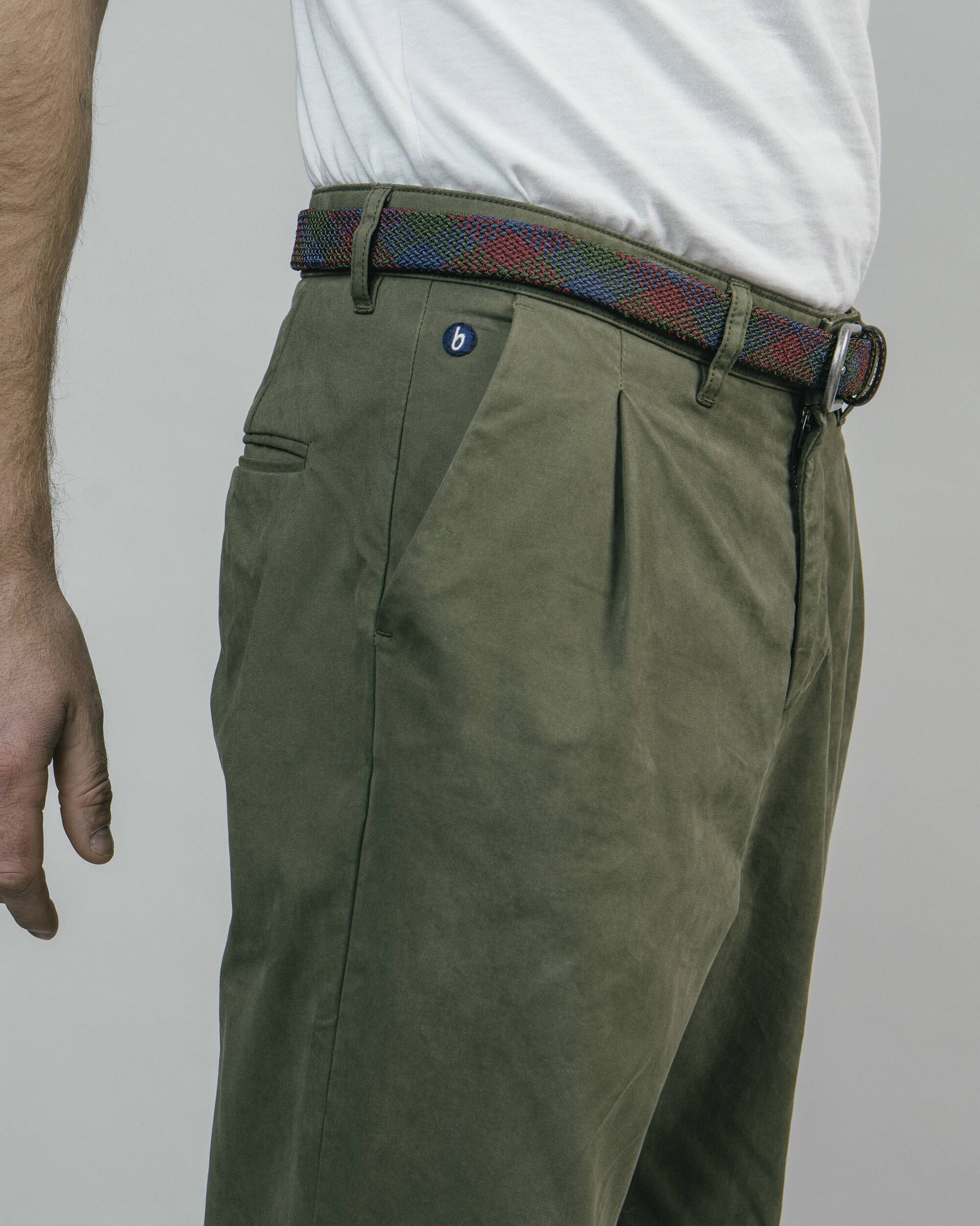 Pleated Chino Pants Olive