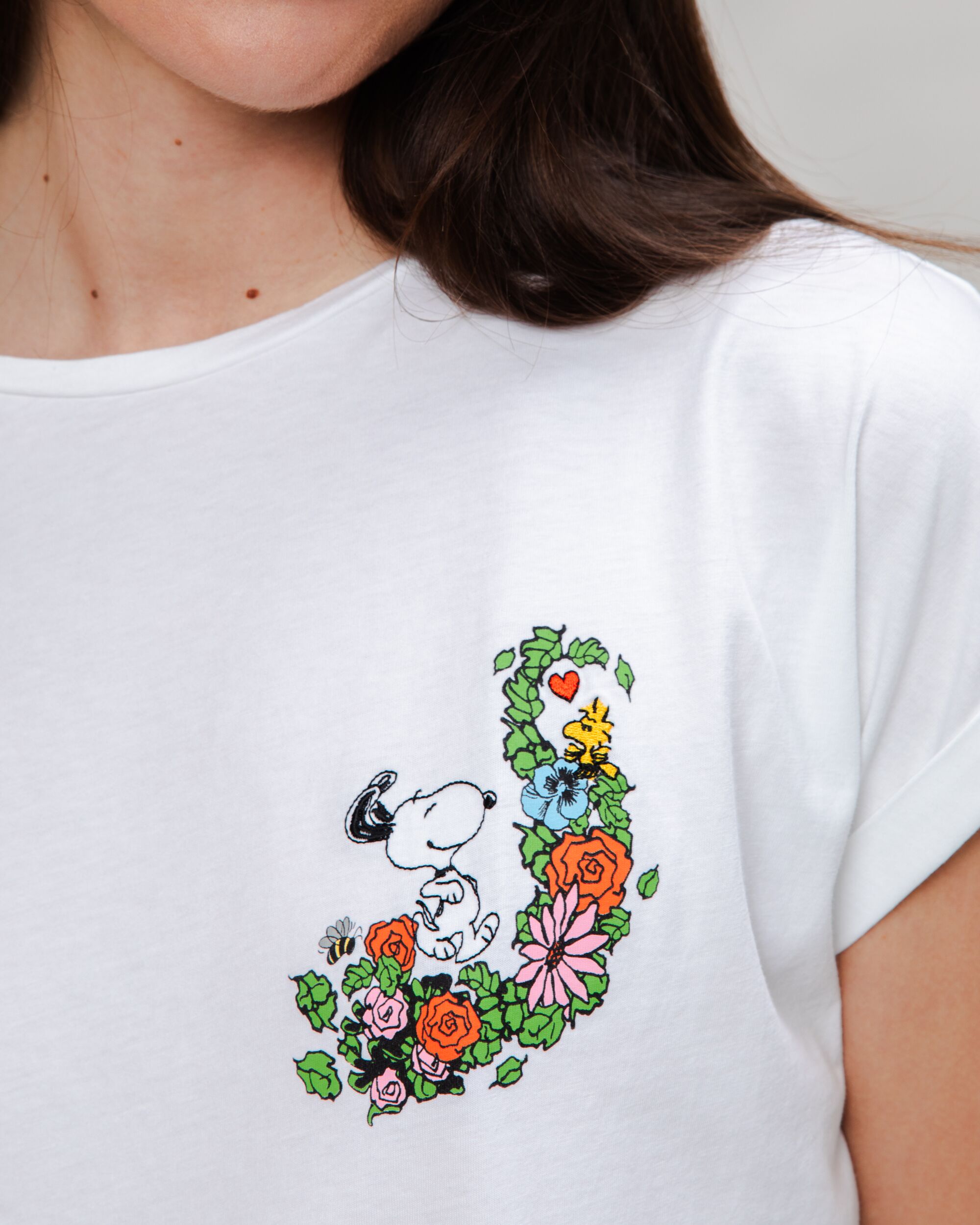 Peanuts Flowers Scoop Tee White