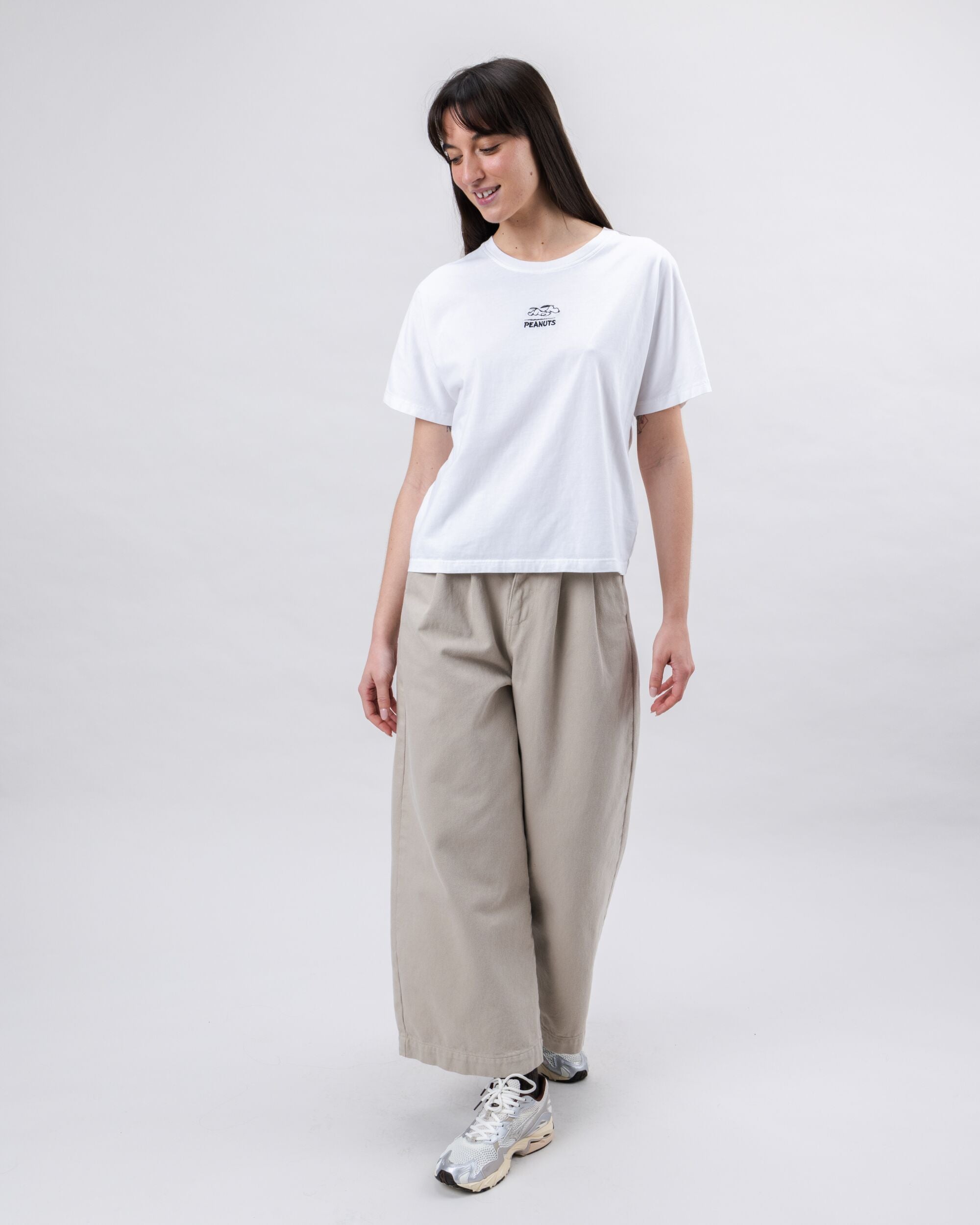 Peanuts Everybody's in a Hurry Oversize Tee White