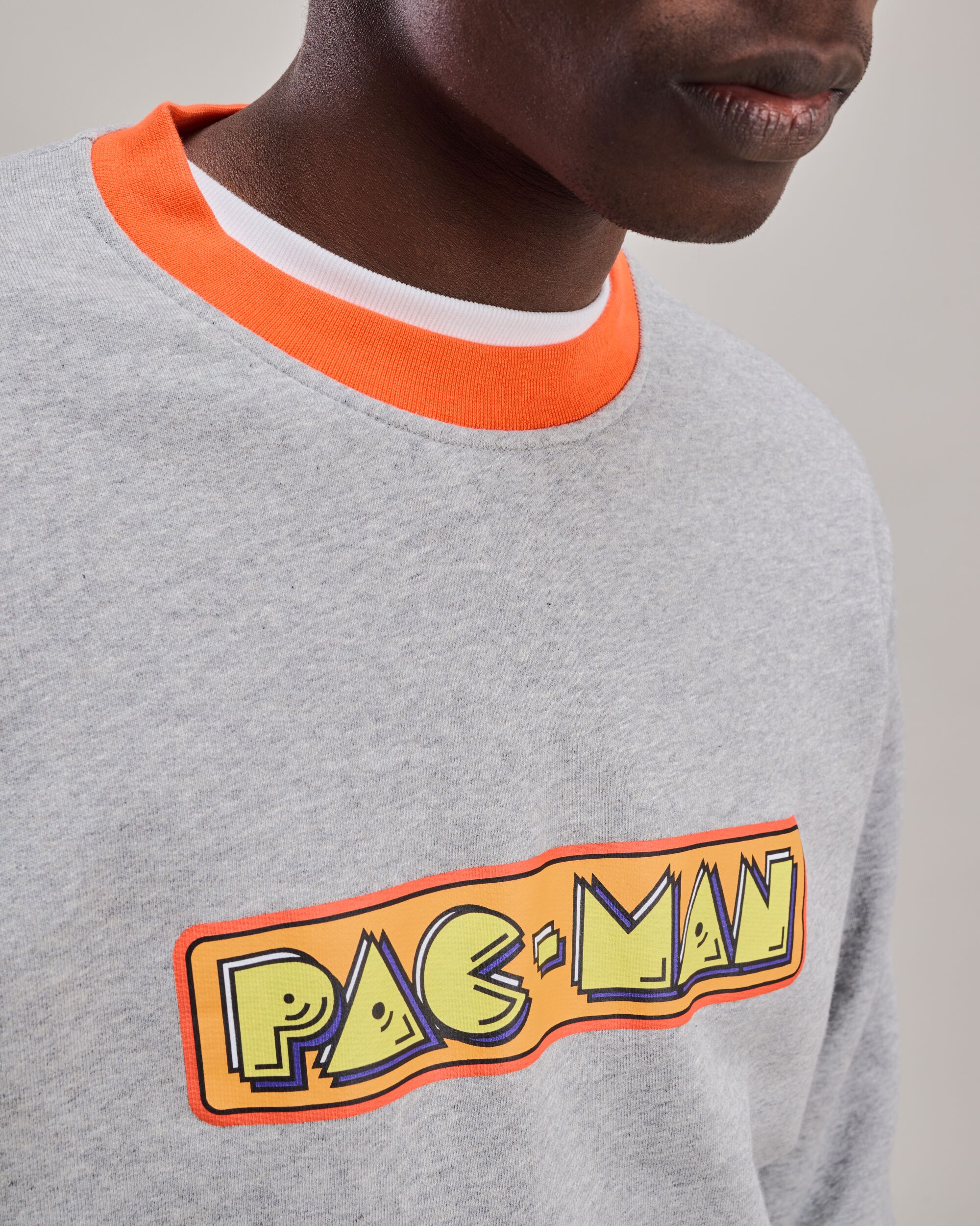 PAC-MAN Retro Logo Sweatshirt Grey