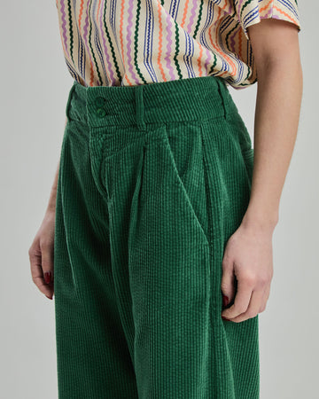 Corduroy Pleated Pants?Grass Green
