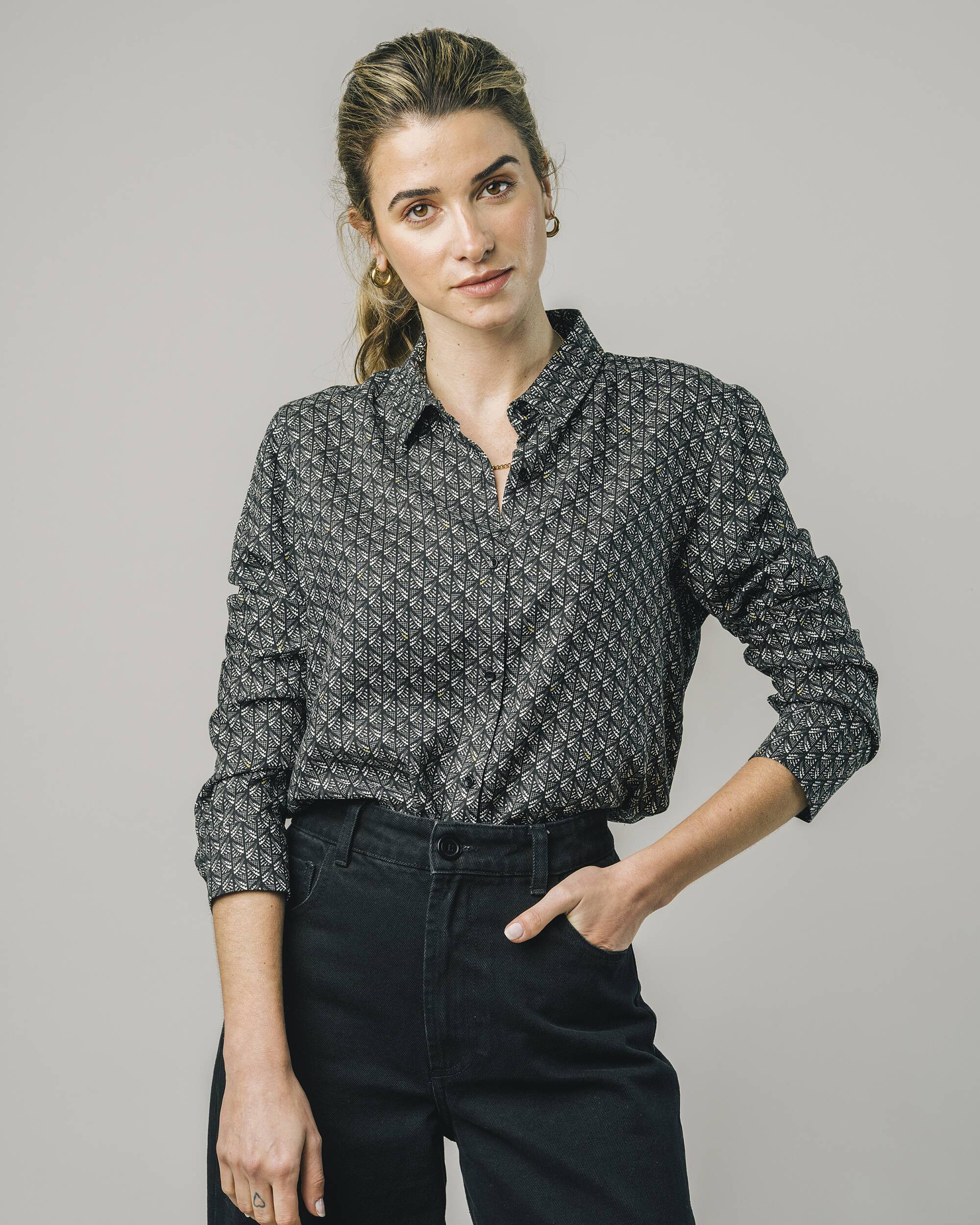 Shooting Star Blouse Black