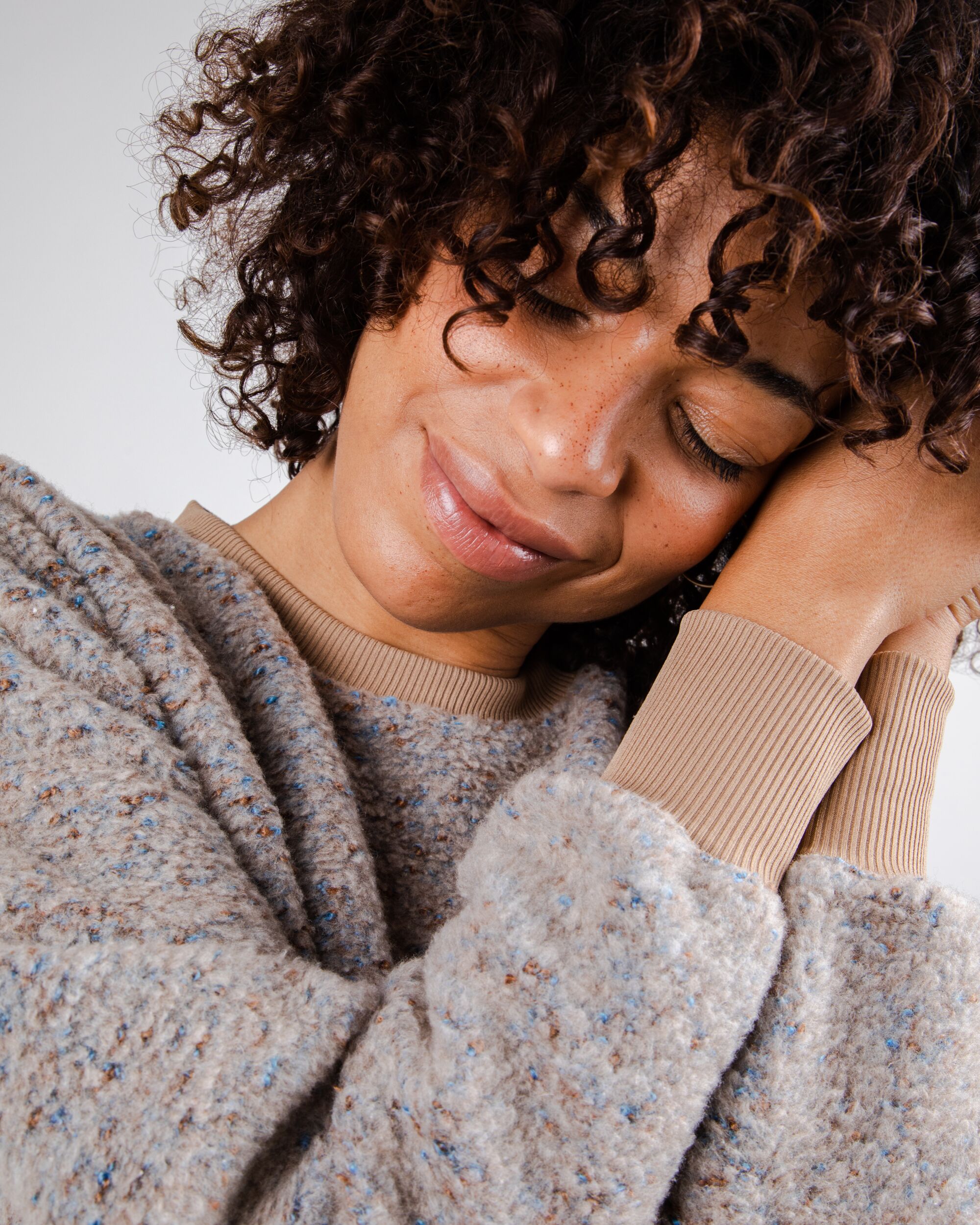Unisex Fleece Sweatshirt Beige