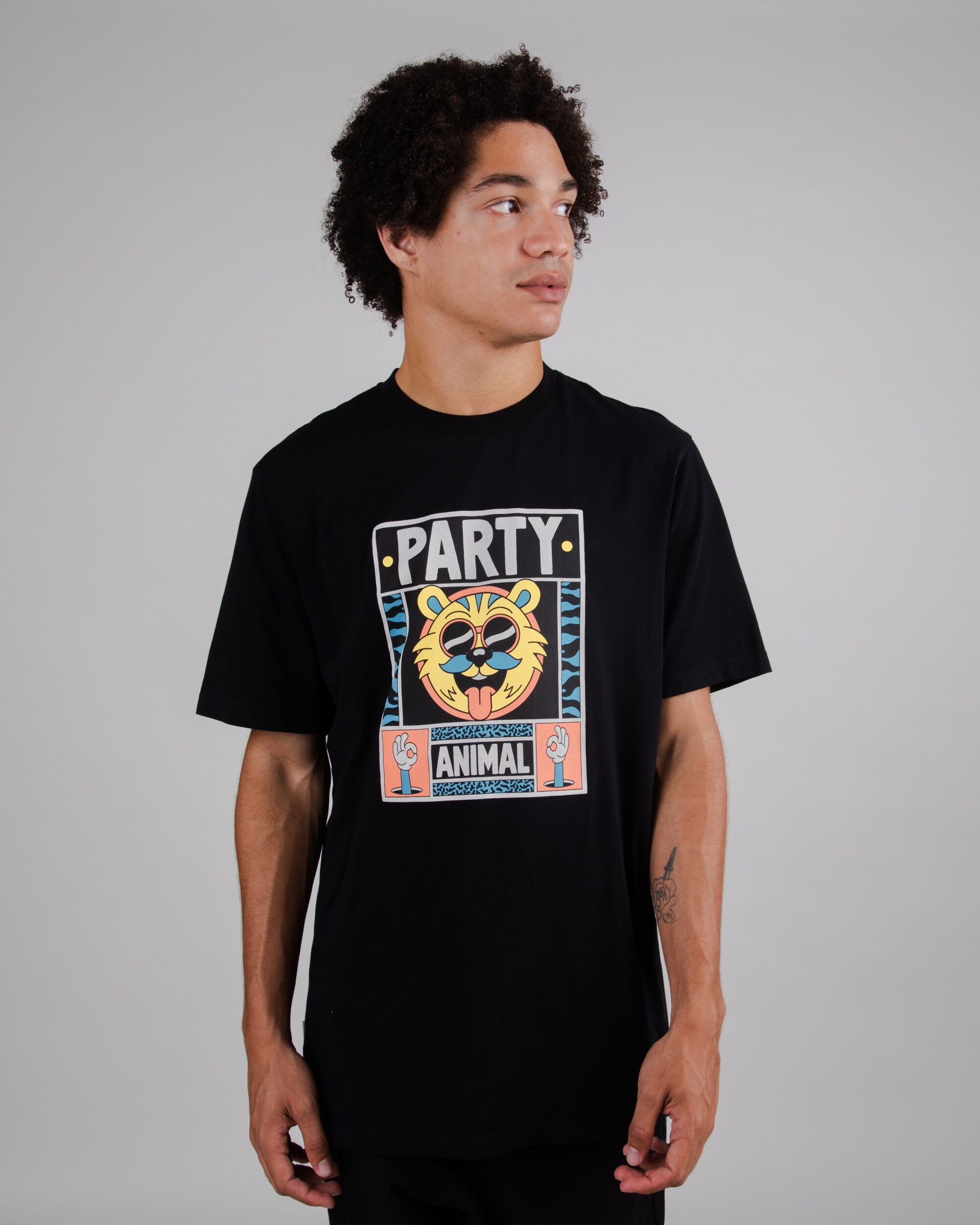 Yeye Party Regular T-Shirt Black