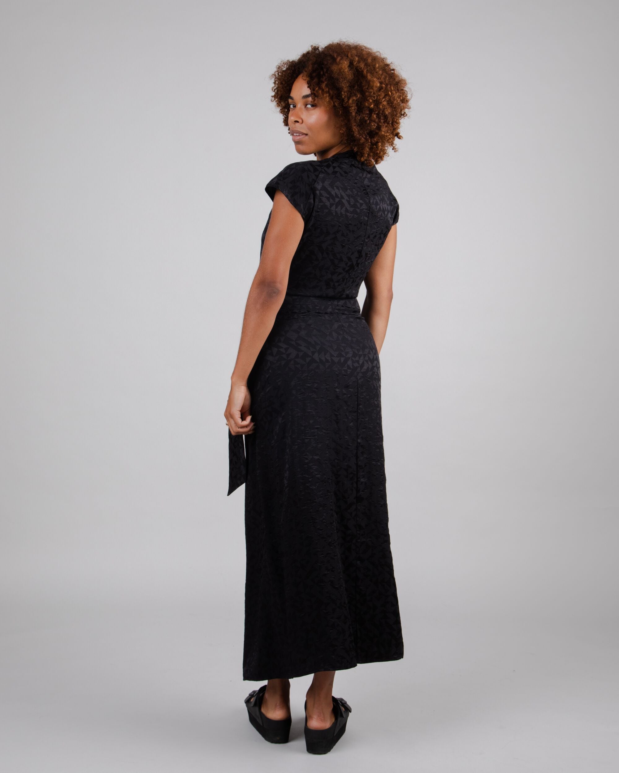 Jacquard Kimono Dress Black