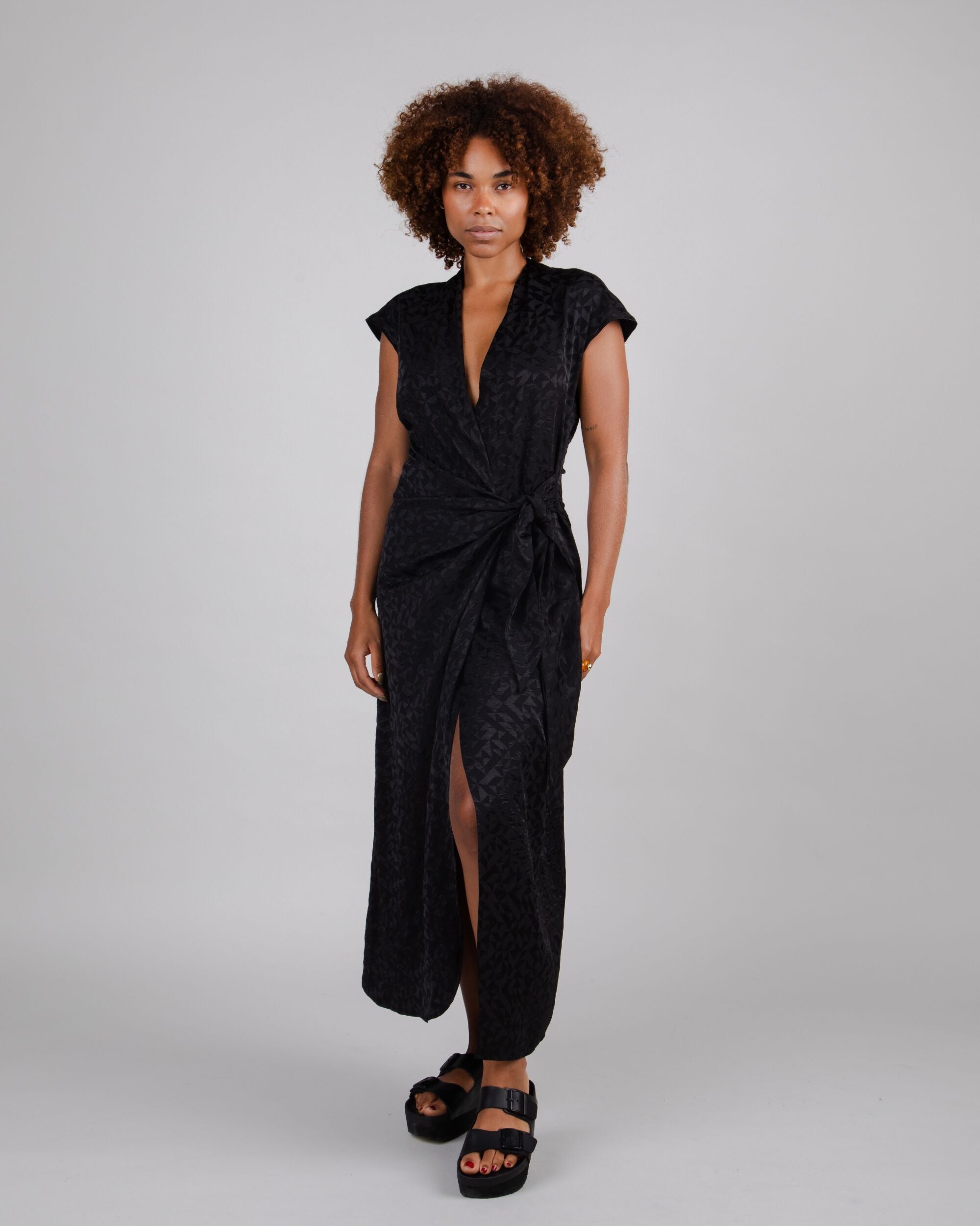 Jacquard Kimono Dress Black